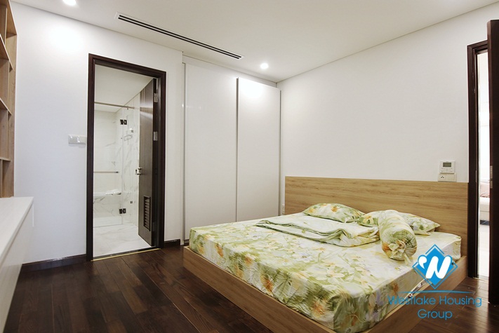 Hanoi Aqua Central 03 bedroom apartment for rent, 44 Yen Phu, Hanoi